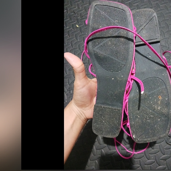 Women Fuschia Pink Lace Up Flat Sandals - Picture 7 of 10